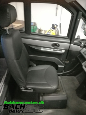 Sæde flytning 8-10cm bagud - Bach Kabinescooter