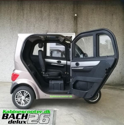 Originalt sæde med drejefunktion til Kabinescooter