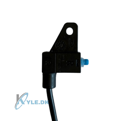 Højre bremsekontakt til Bach 25 og 26 Model med 0,5 M ledning og multistik.