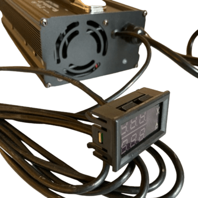 Ladegerät 71,4V 10A mit LCD für Bach S Akkupack.